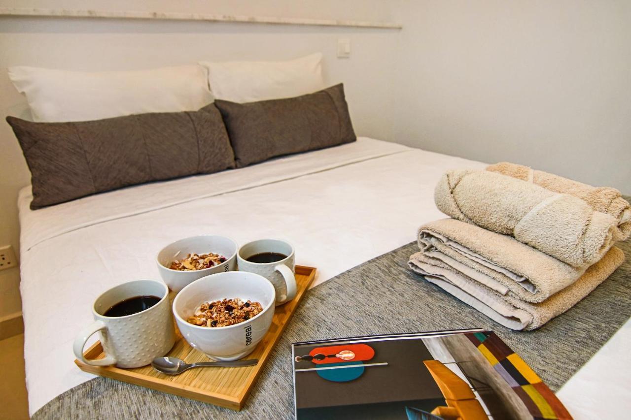 パ フォスPhaedrus Living - Seaside Executive Flat Harbour 202アパートメント エクステリア 写真